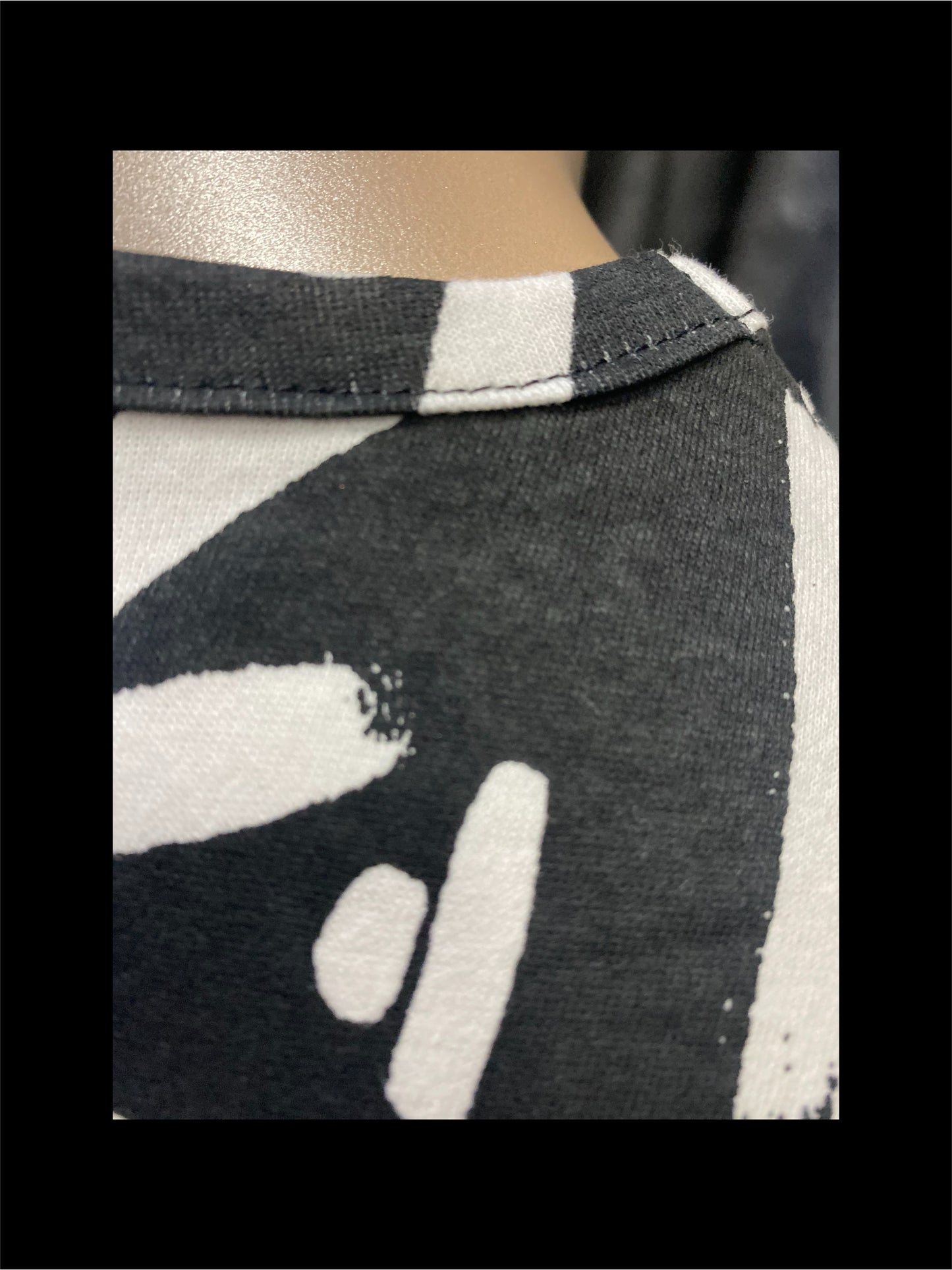 Zoe Moss Black and White Abstract Oversized T’Shirt