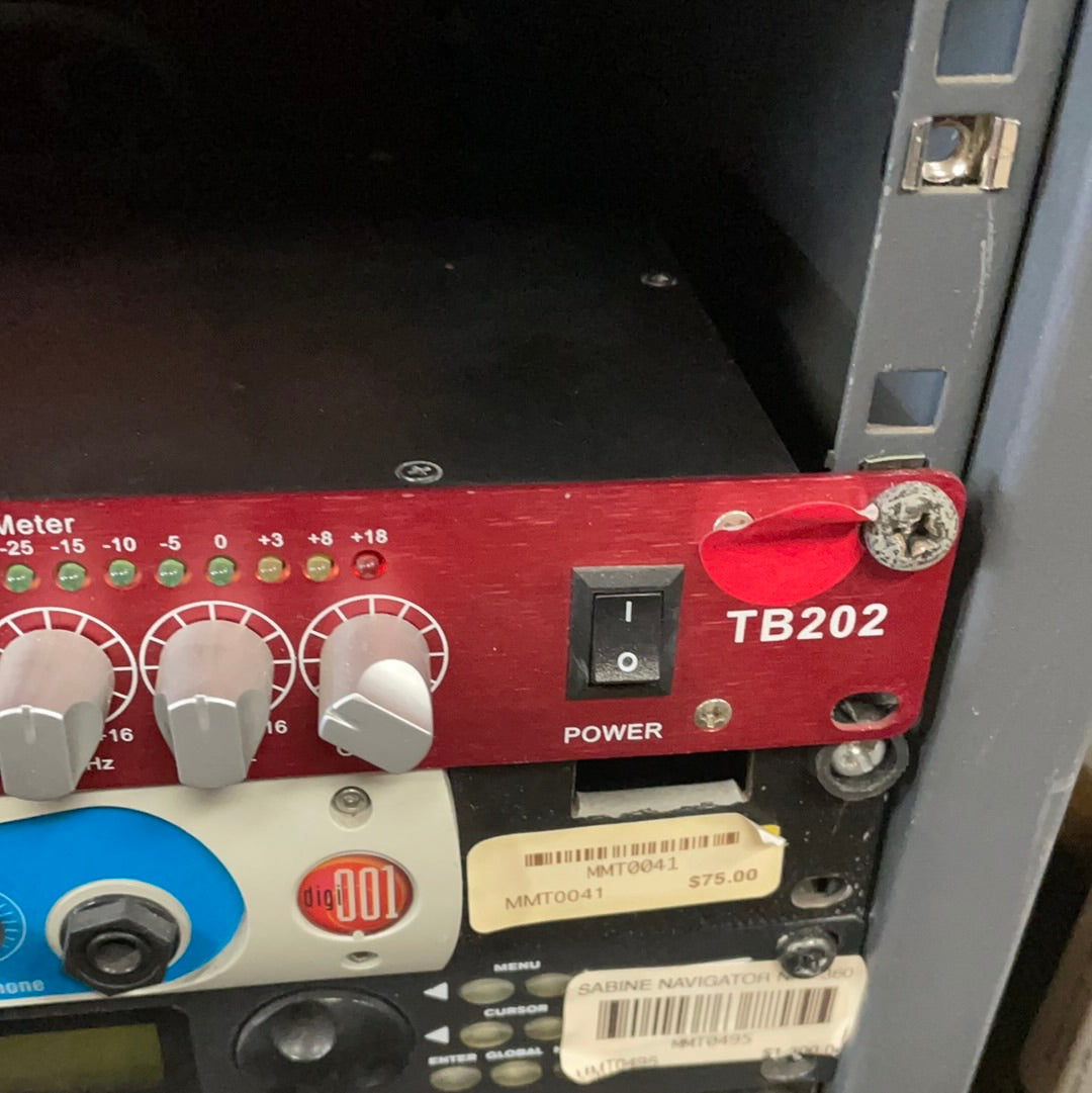 SM Pro TB202 Tube Mic Pre Amp - Musiclandshop