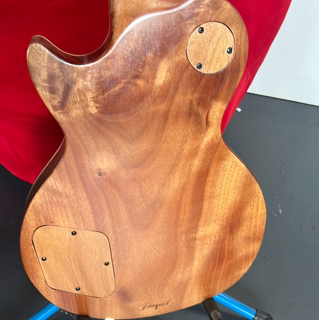 Jonquil LP Style Guitar