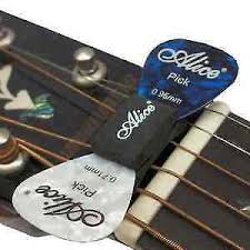 New Guitar Head Stock Plectrums Celluloid Guitar Picks Set Rubber Pick Holder - Musiclandshop